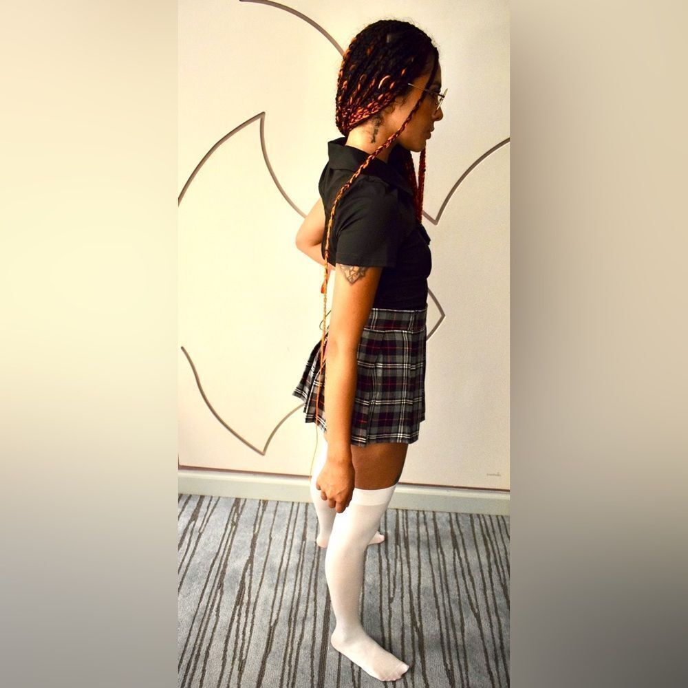 Adult School Girl Costume   - Picture 5 of 7